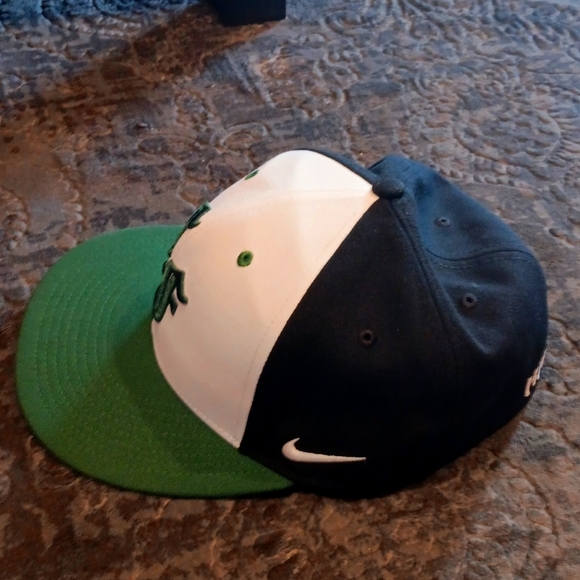 Nike True-cap - Picture 2 of 6